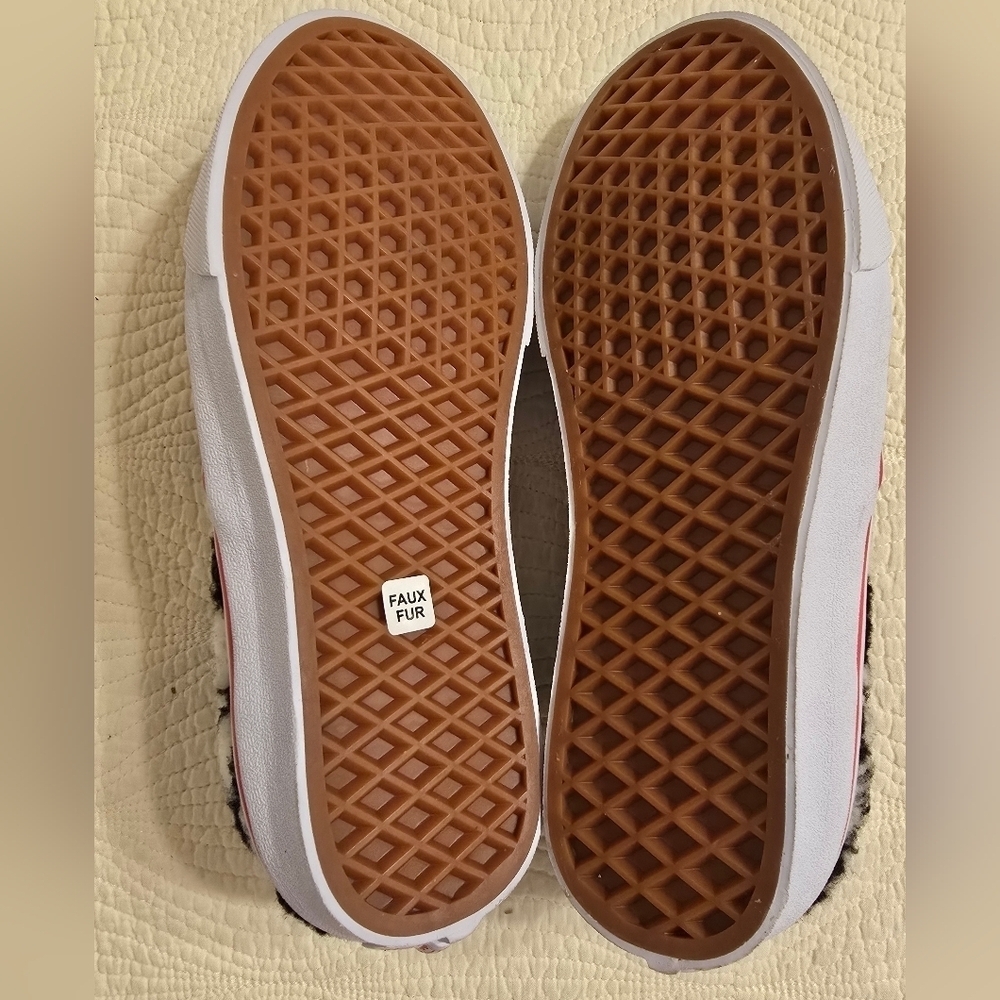 NWOT Vans Faux Fur Checkboard Slip On Sneakers - Picture 5 of 7